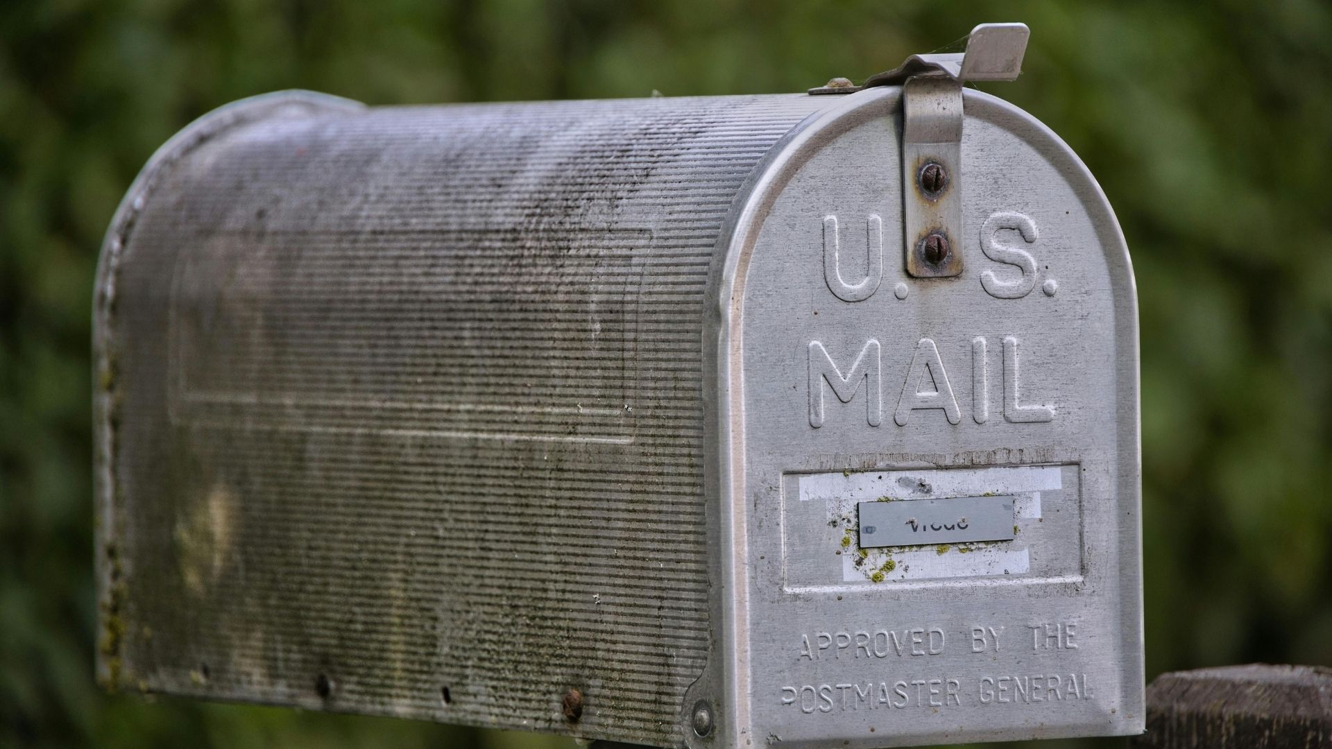 Why Local Expertise Matters for Your Essential Mail Services Hero